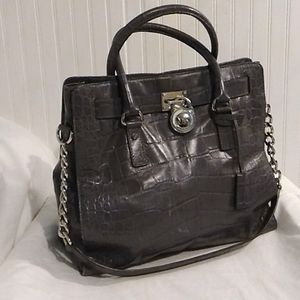 FINAL SALE!! Large Michael Kors Shoulder Bag